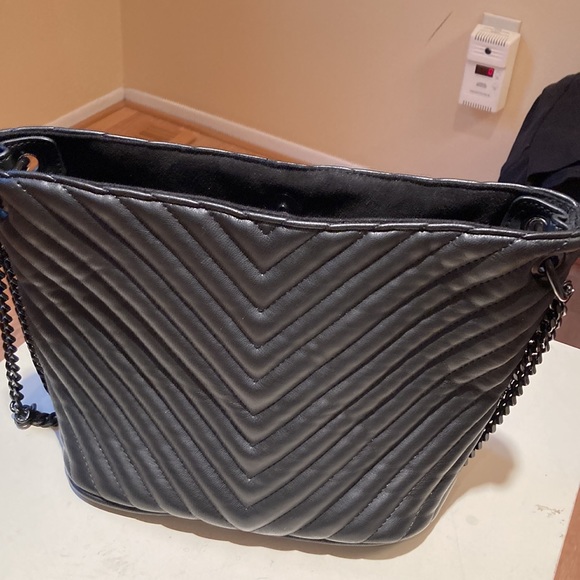 EUC Steve Madden crossbody and over shoulder purse - Picture 10 of 10